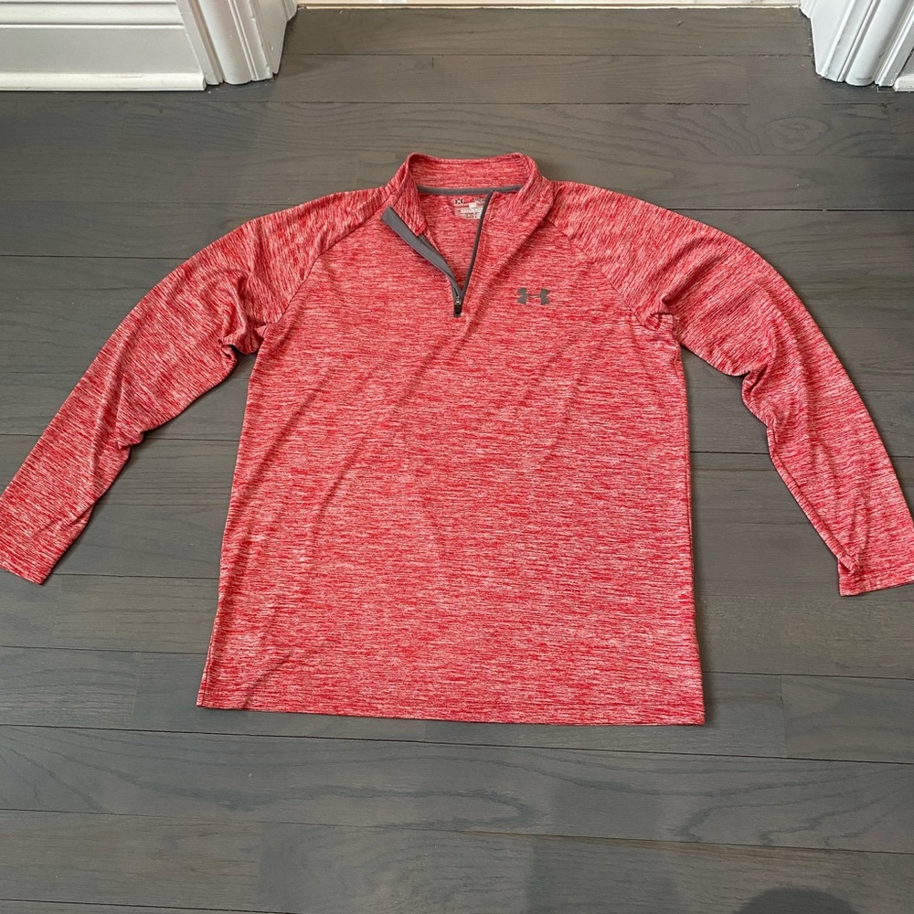 Mens Under Armour pullover medium preowned
